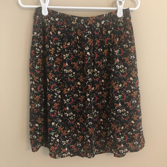 J Crew Factory Floral Pleated Skirt - Picture 2 of 7